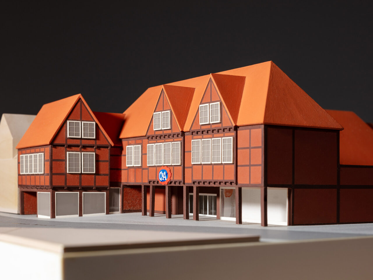 Architekturmodell des C&A-Kaufhauses in Celle